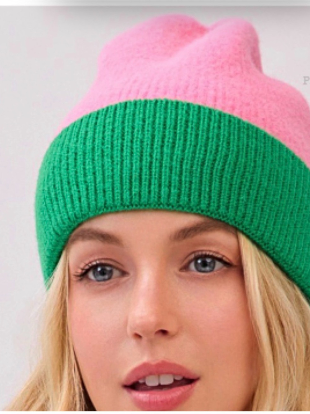 NEW STYLINE Pink & Green Two-Tone Knit Beanie! Preppy! Girlhoodcore. One Size